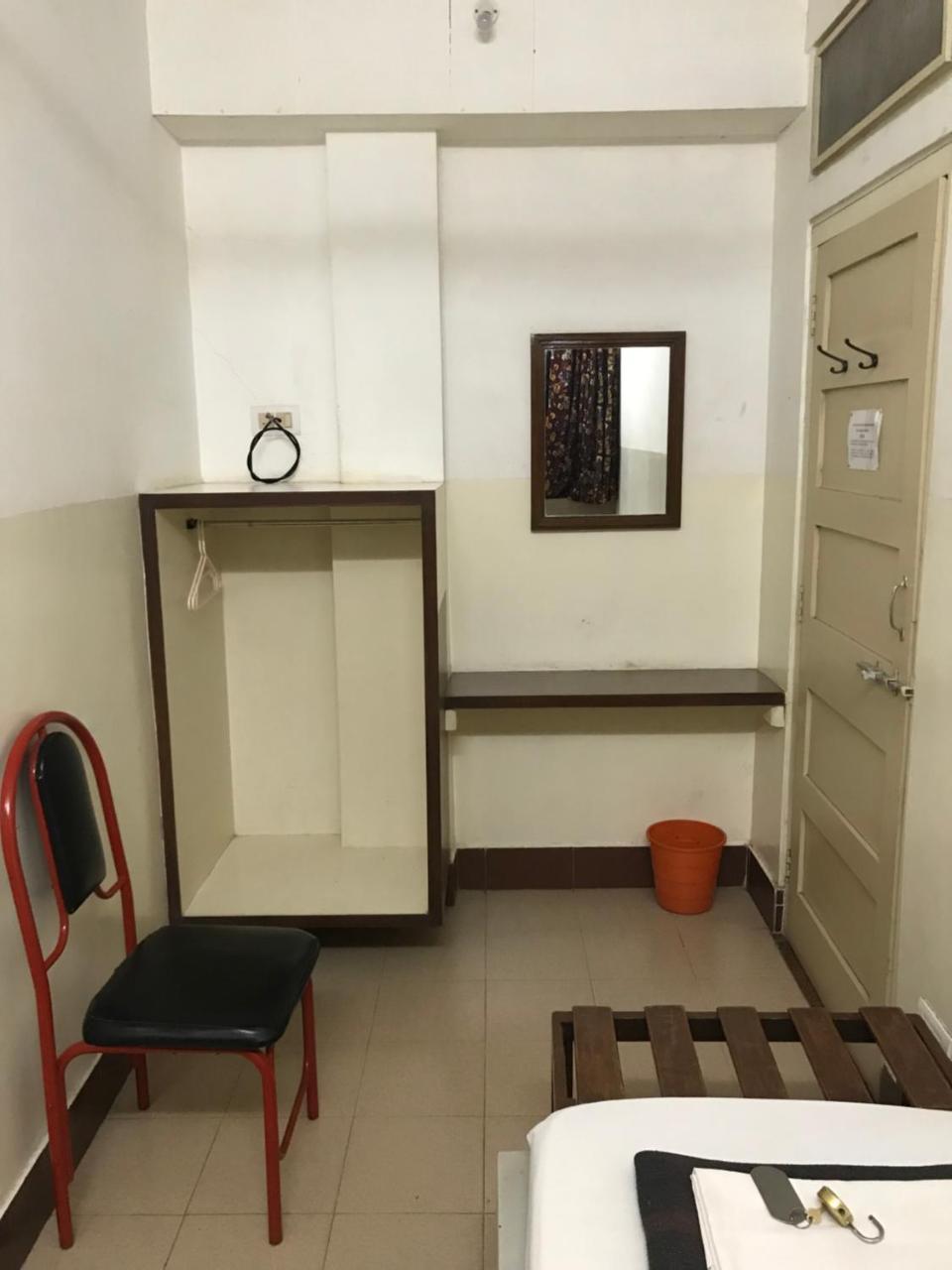 Hotel Satkar Cafeteria Belgaum Exteriör bild